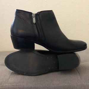 Sam Edelman Petty Leather Ankle Bootie